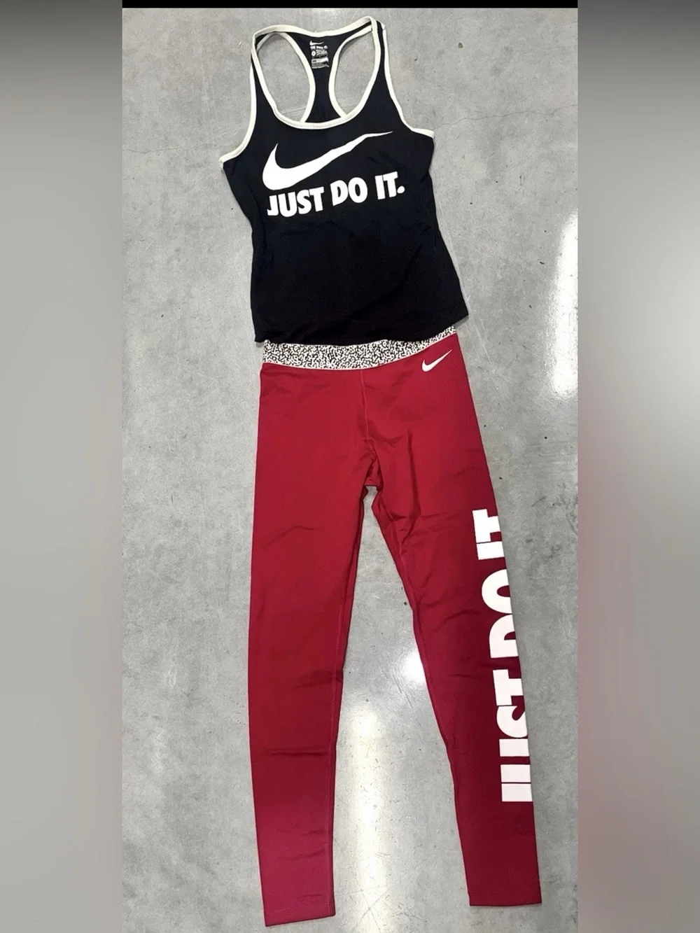 Nike Just Do It 2 PC Set Leggings athletic Tank Animal Print Swoosh Spellout (S)